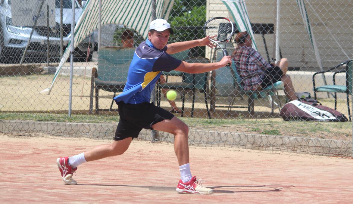 Backhand: The Goulburn Tennis Club is looking into the possibility of allowing members to once again play doubles if they can prove that they are fully vaccinated. Photo: Zac Lowe.
