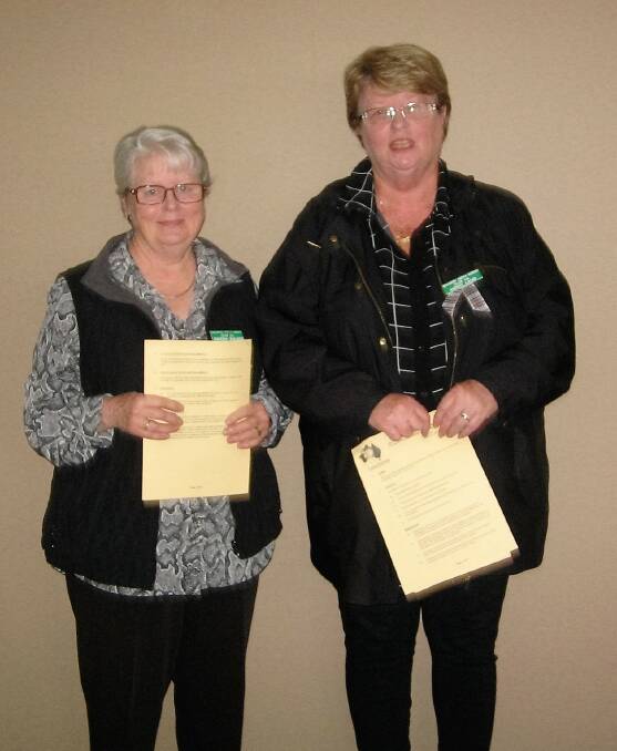 New members: Kerry Lamb and Sandra Walker were presented with their badges and the club constitution. They each gave a short talk about themselves.
