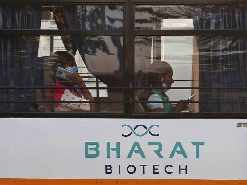 Indian regulators have authorised the use of a COVID-19 vaccine nasal spray by Bharat Biotech. (AP PHOTO)