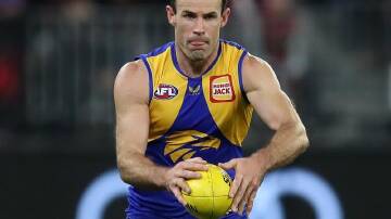 West Coast are tipped to re-sign veteran defender Shannon Hurn for 2023. (Gary Day/AAP PHOTOS)