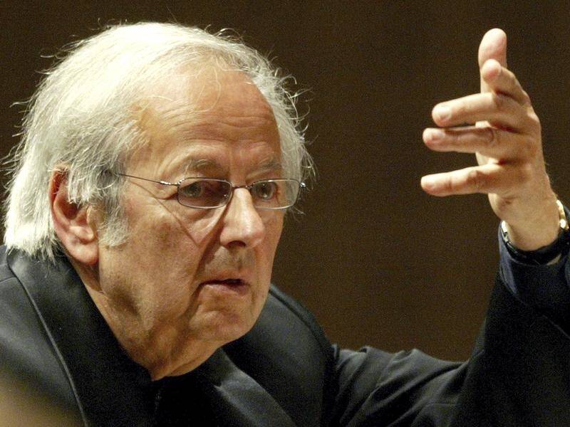 Famed conductor and composer Andre Previn, who was once married to actress Mia Farrow, has died.