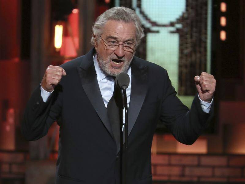 Robert De Niro took time out during the annual Tony Awards to take another swipe at Donald Trump.