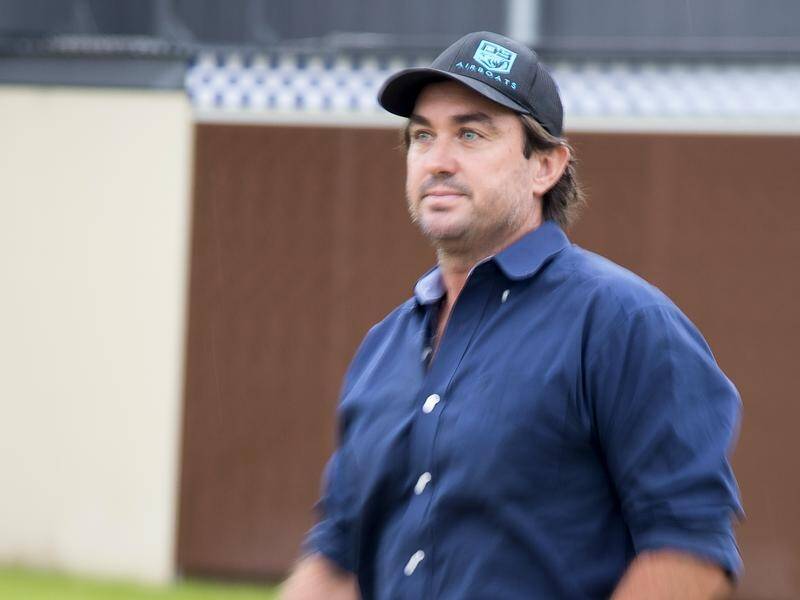 Outback Wrangler star Matt Wright is being sued by the widow of his late co-star Chris Wilson. (Aaron Bunch/AAP PHOTOS)