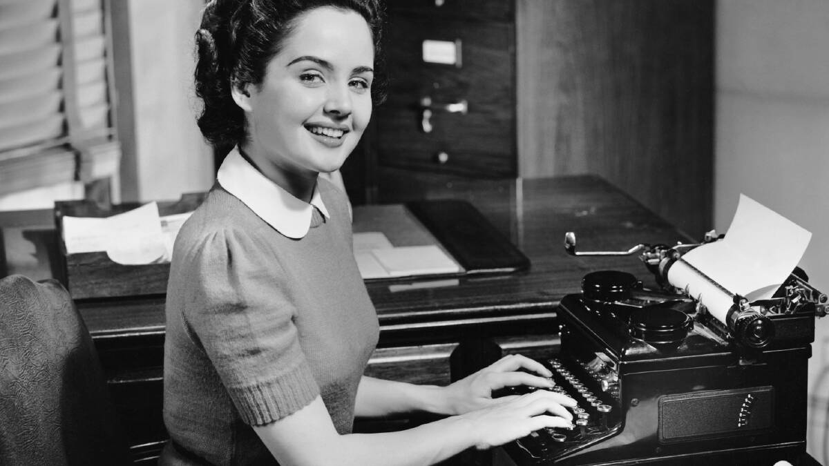 UNITED STATES - CIRCA 1950s: Secretary typing. (Photo by George Marks/Retrofile/Getty Images)