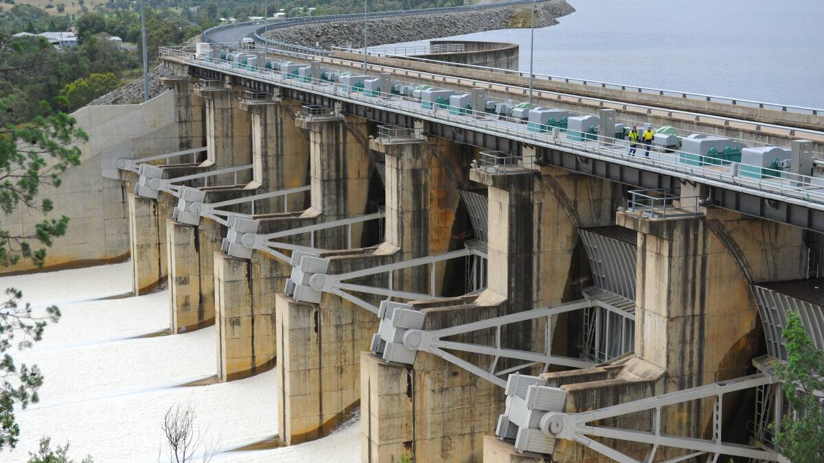 PROJECT PUSHES ON: Stantec GHD Joint Venture is appointed as the engineering and environmental adviser on the Wyangala Dam wall raising. Photo: FILE