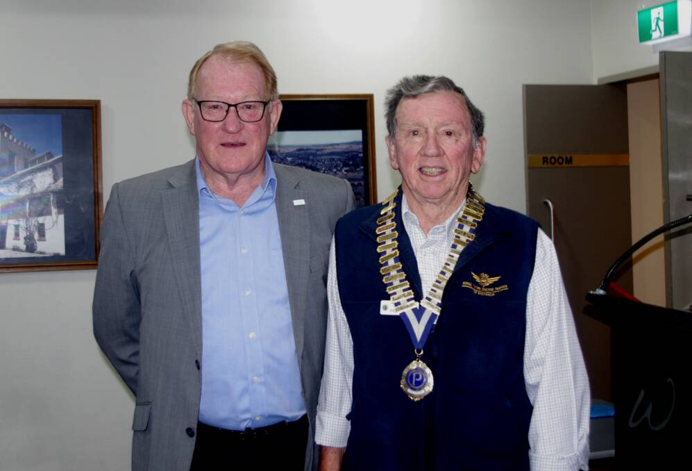 Goulburn Mulwaree Council mayor Bob Kirk with Probus club president Terry Sharman. Photo: supplied. 