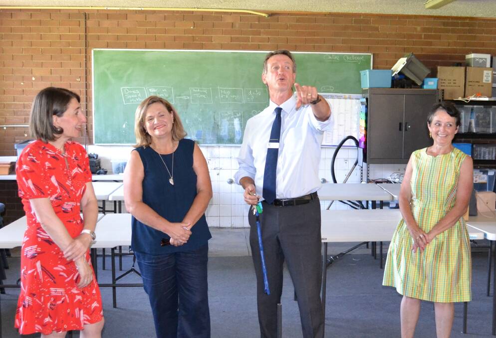 NSW Premier Gladys Berejiklian, Liberal Candidate for Goulburn Wendy Tuckerman, Goulburn High Principal Paul Hogan, Member for Goulburn Pru Goward.