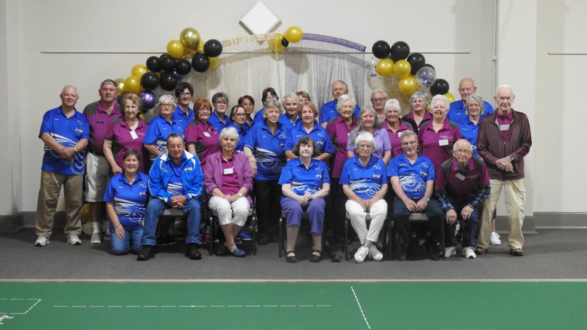 The Goulburn Workers Indoor Bowls Club and Moss Vale Indoor Bowls team. Picture supplied. 