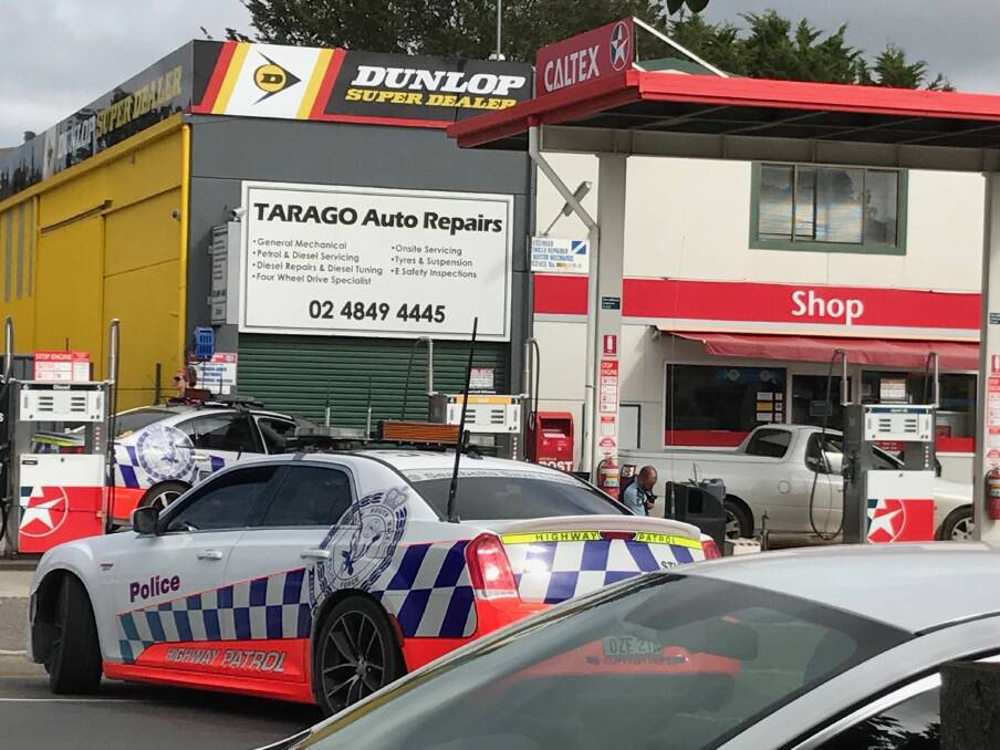 The pursuit ended at the Caltex petrol station in Tarago. 