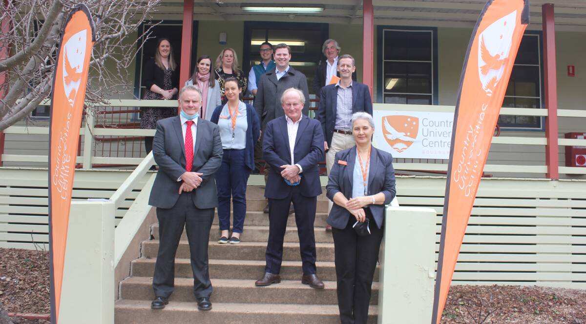 Gathering information: Those who visited Goulburn Tafe included Mark Latham (One Nation), Courtney Houssos (Labor), Wes Fang (The Nationals), Matthew Mason-Cox (Liberals), and Scott Farlow (Liberals). Photo: Burney Wong