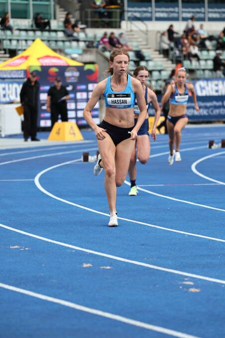 Run: Jessica Hassan in action during the 400m race. Photo: supplied. 