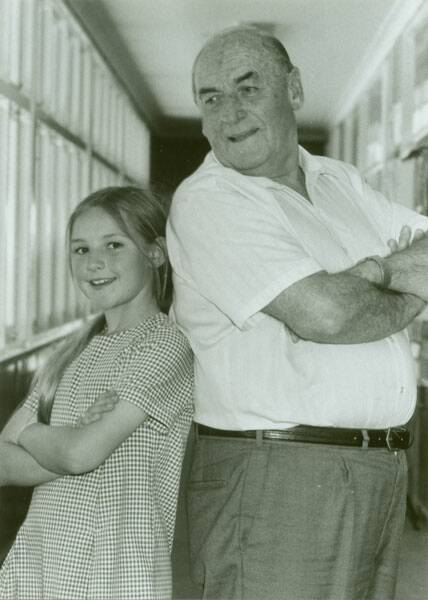 One of Goulburn’s best known and best loved identities, former mayor Keith Cole, has passed away at the age of 81 after a lengthy illness. He is pictured with granddaughter Claire at Goulburn Public School, of which he was principal from 1970 to 1990.