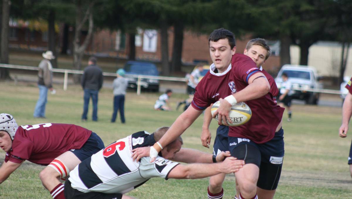  Zac Solomons played a major role in the 54-12 win against the Yass Hoggets for the undefeated Goulburn Dirty Twos. Photo CHRIS GORDON.