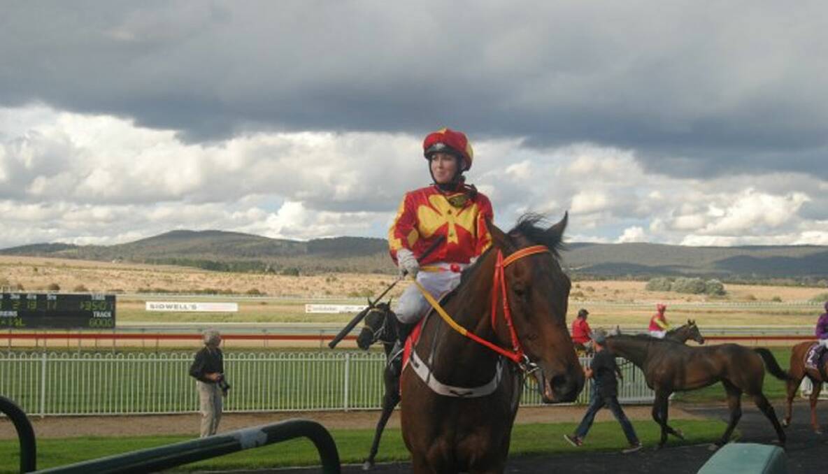 DUO SETS SHINING EXAMPLE: Kathy O’Hara, on board Another Legend, gave Hugh Moran his lone win in the final race at Goulburn on Monday.