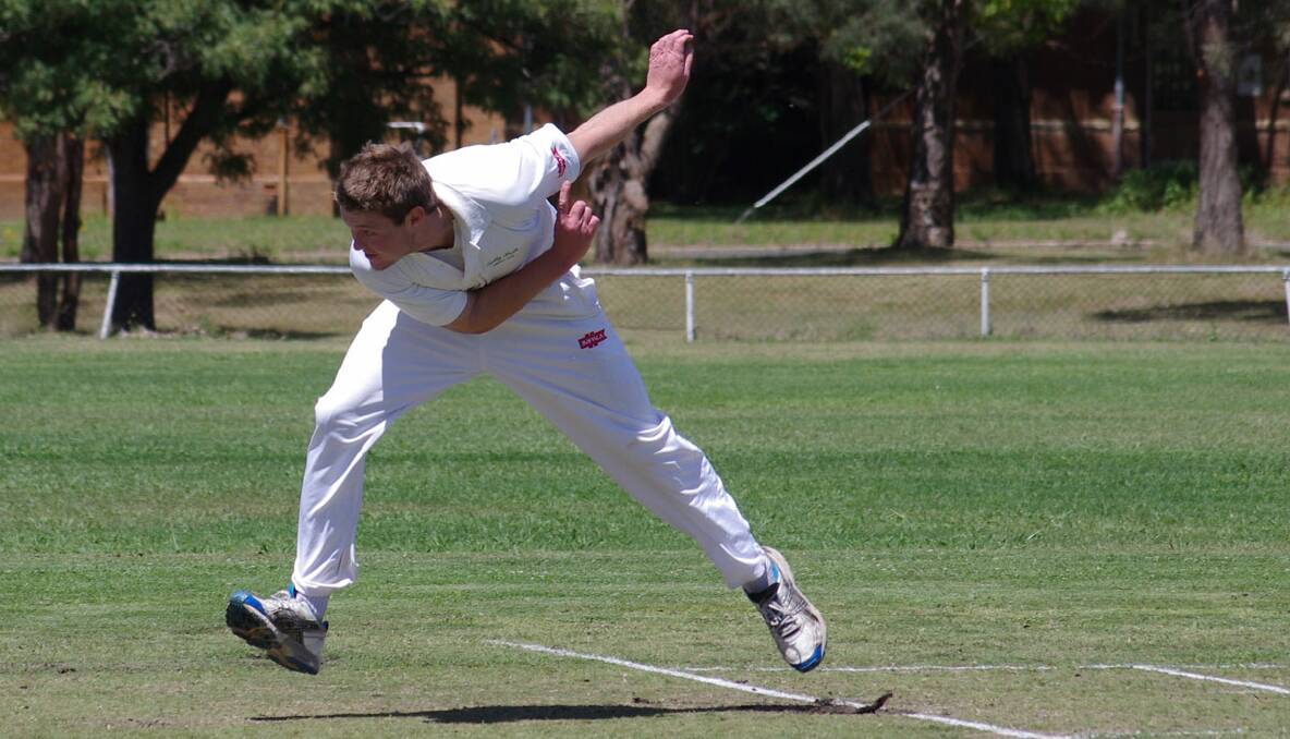 SMITH'S TENNER SINKS MOSS VALE: Brad Smith hammering the Moss Vale batsmen with his quick and accurate deliveries on the Kenmore pitch.