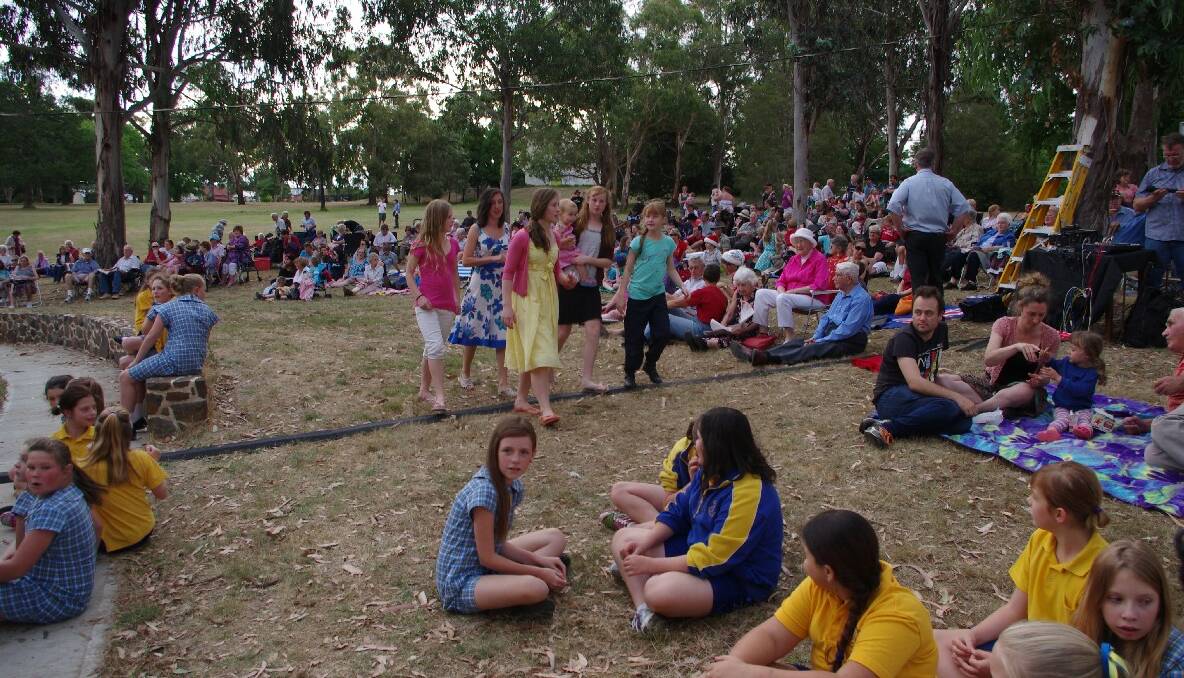 Carols in Victoria Park 2012. Photos DARRYL FERNANCE