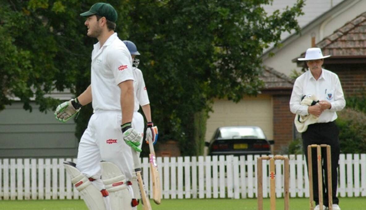 TULLY TIES UP GRAND FINAL BERTH: Mik Webber clears his head during a stay at the crease. Photo: Lauren Wright. 