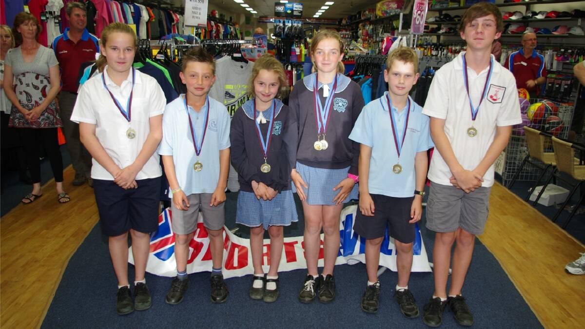 cross country kings and queens Hannah Smith, Aidyn Williams, Stella Campbell, Jamie Derwent, Harry Elder and Jayde Cook.